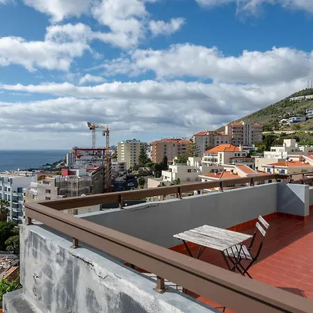 Casa Branca Apartments By Trip2Portugal *